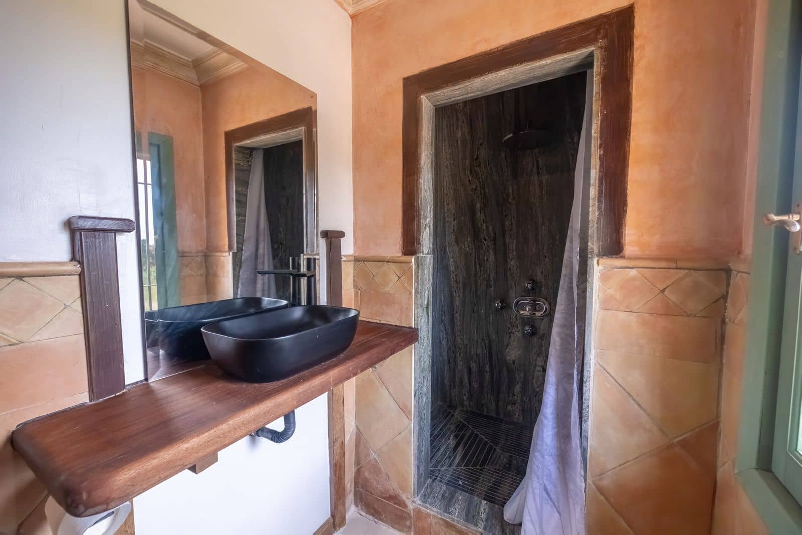 5 makuuhuone Huvila myytävänä paikassa Nueva Andalucia - 2 290 000 € (Ref: 9456042)