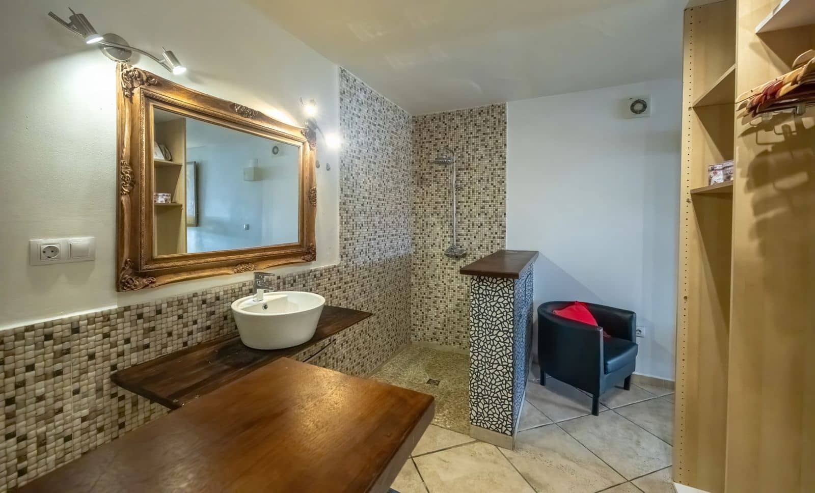 5 makuuhuone Huvila myytävänä paikassa Nueva Andalucia - 2 290 000 € (Ref: 9456042)