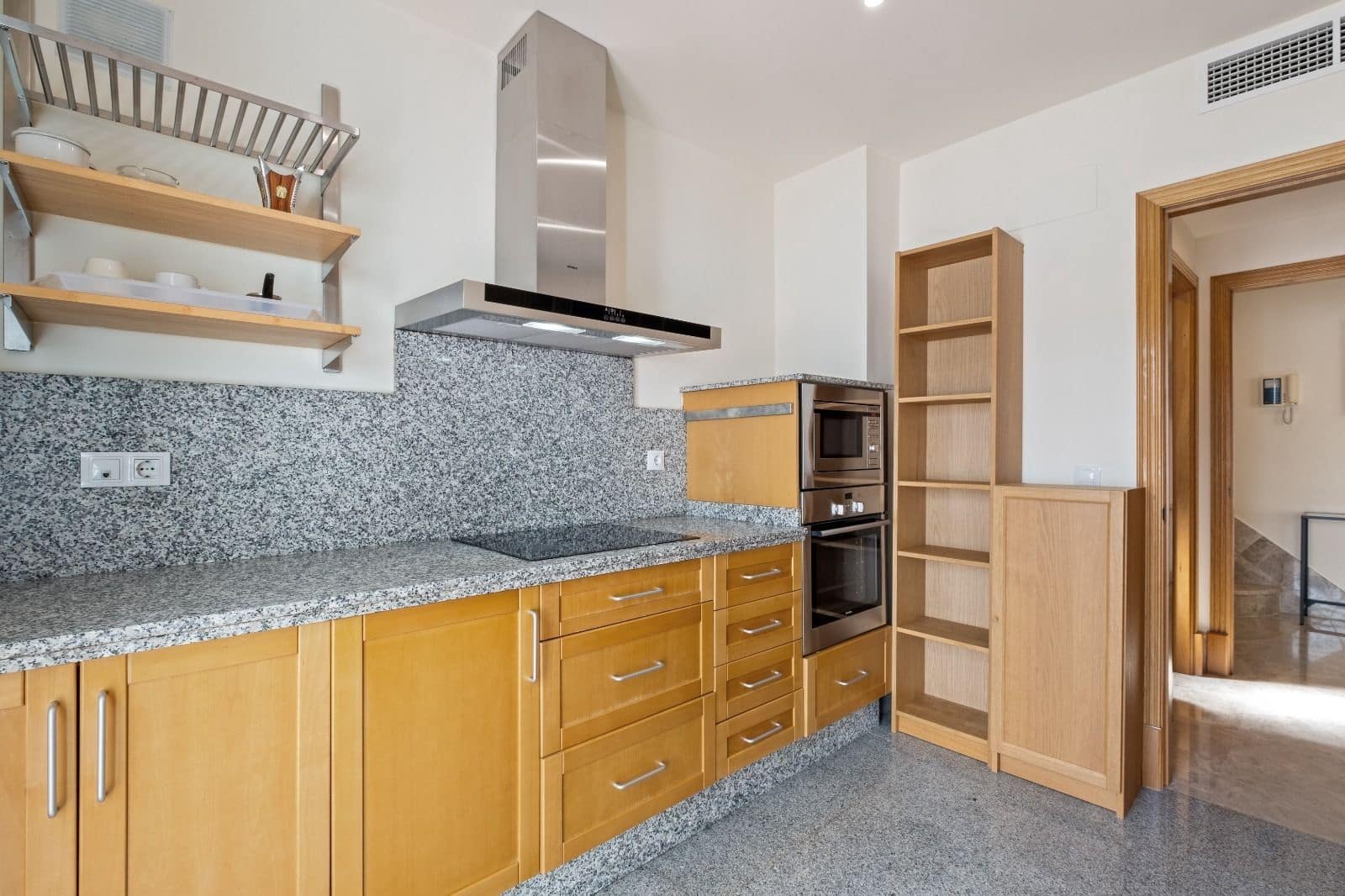 3 quarto Apartamento para venda em Marbella - 575 000 € (Ref: 9456044)