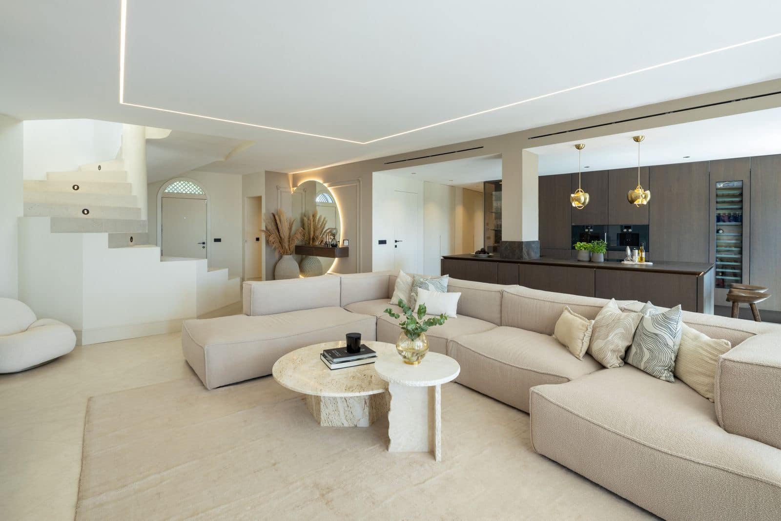4 bedroom Penthouse for sale in Golden Mile - € 2,995,000 (Ref: 9456045)