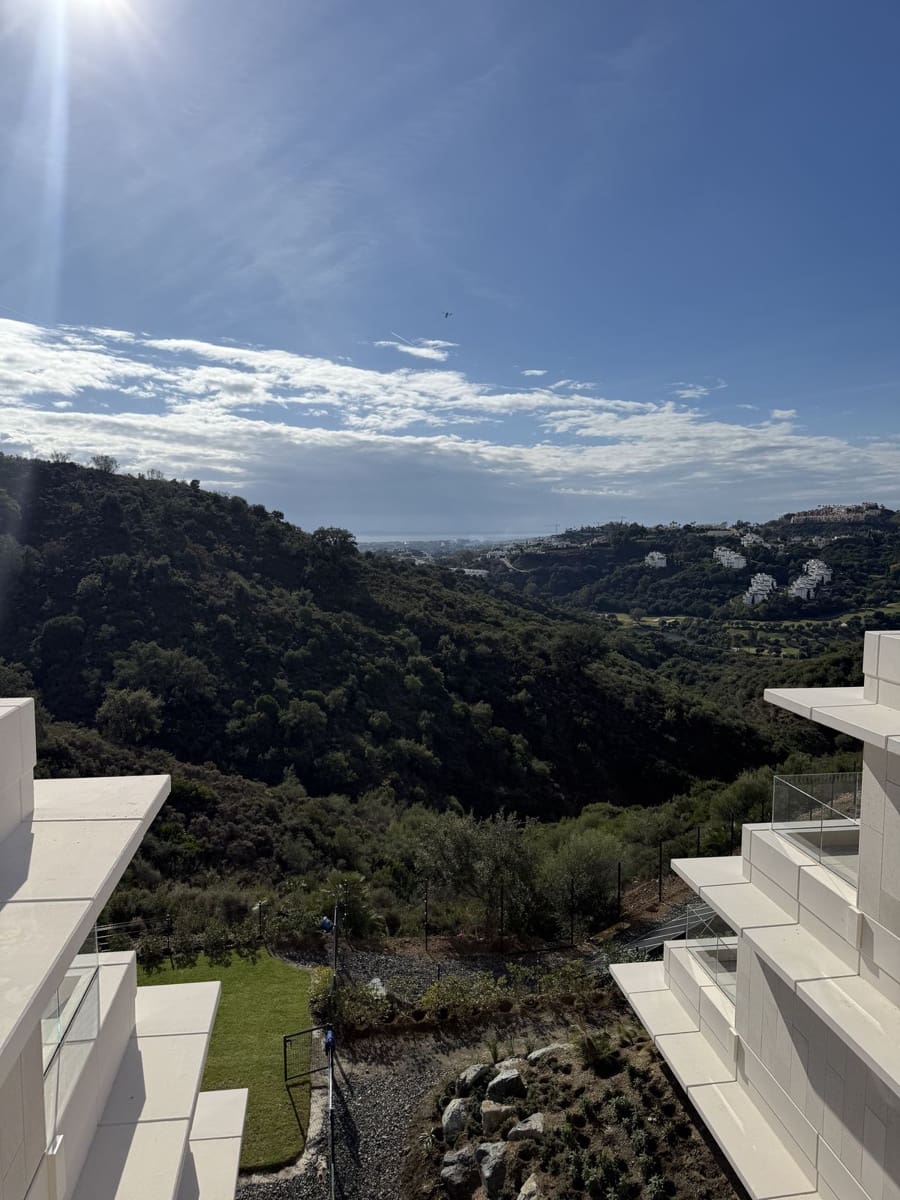 4 bedroom Apartment for sale in La Quinta - € 1,950,000 (Ref: 9456046)