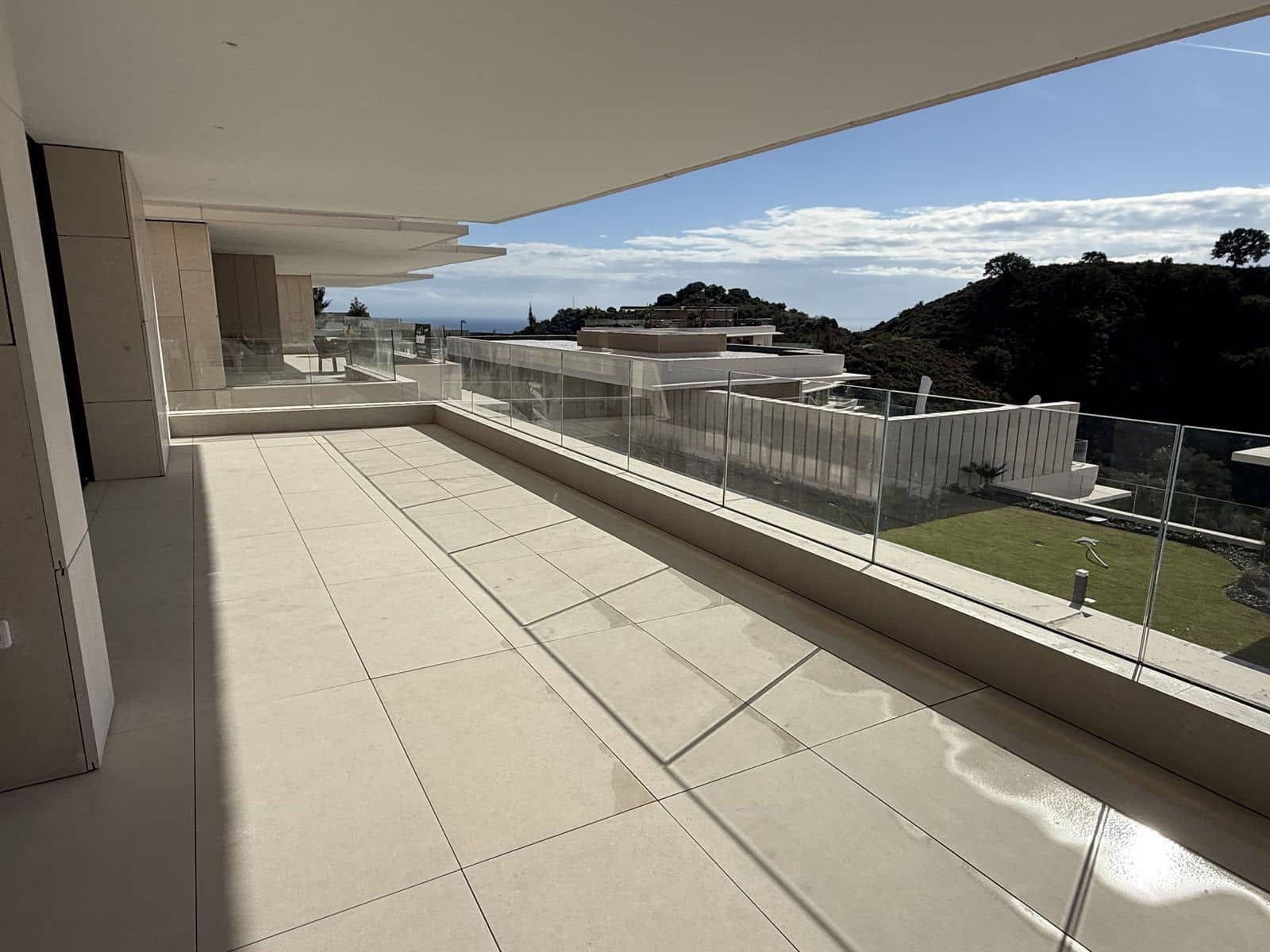 4 bedroom Apartment for sale in La Quinta - € 1,950,000 (Ref: 9456046)