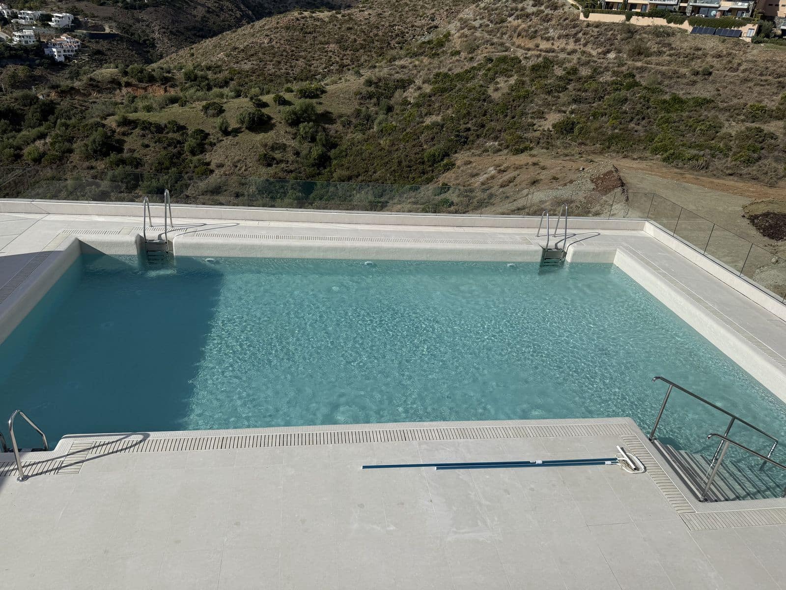 4 bedroom Apartment for sale in La Quinta - € 1,950,000 (Ref: 9456046)