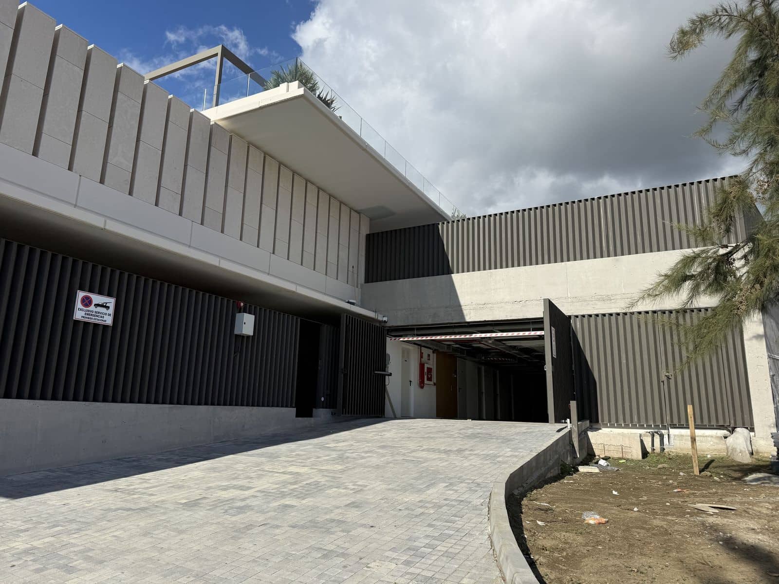 4 bedroom Apartment for sale in La Quinta - € 1,950,000 (Ref: 9456046)