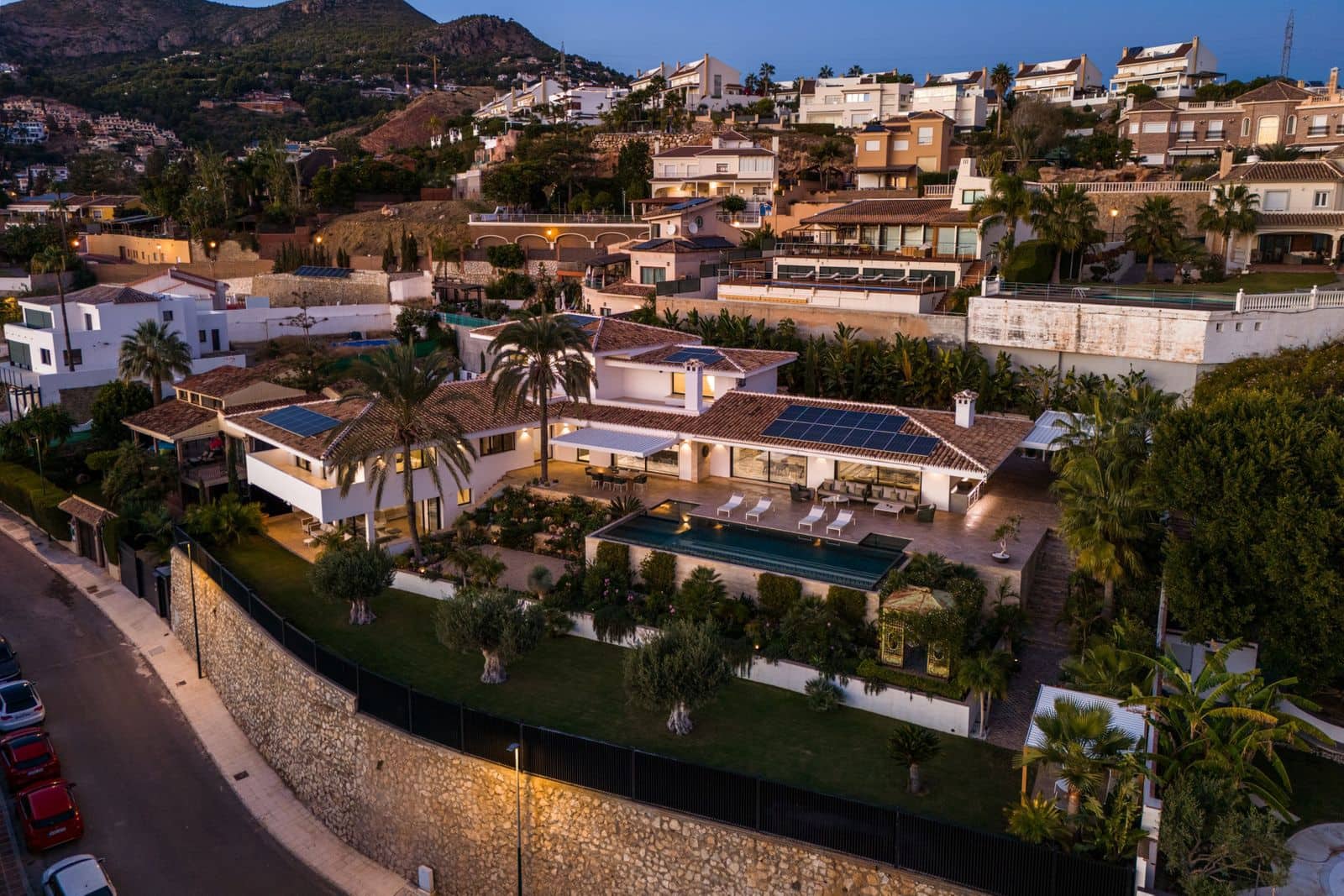 6 soverom Villa til salgs i Malaga by - € 4 450 000 (Ref: 9456047)