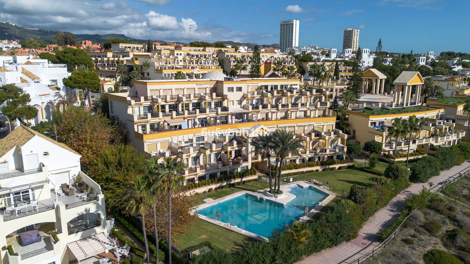Studio til salg i Marbella - € 398.000 (Ref: 9456048)