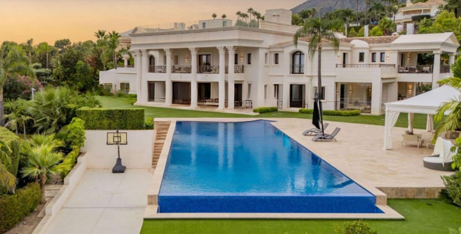 10 sypialnia Willa na sprzedaż w Golden Mile - 28 000 000 € (Ref: 9456054)