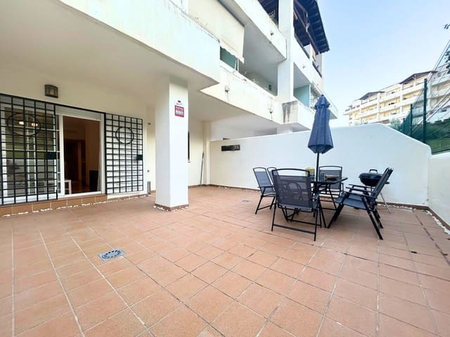 Apartamento de 2 habitaciones en Benalmádena en venta - 329.900 € (Ref: 9456055)