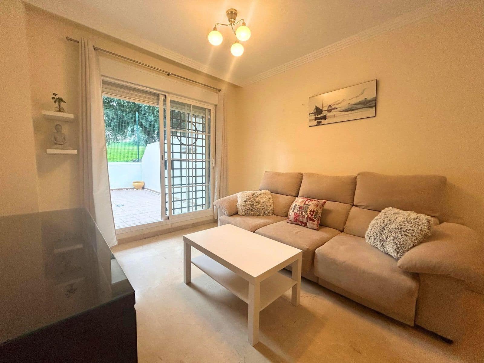 Apartamento de 2 habitaciones en Benalmádena en venta - 329.900 € (Ref: 9456055)