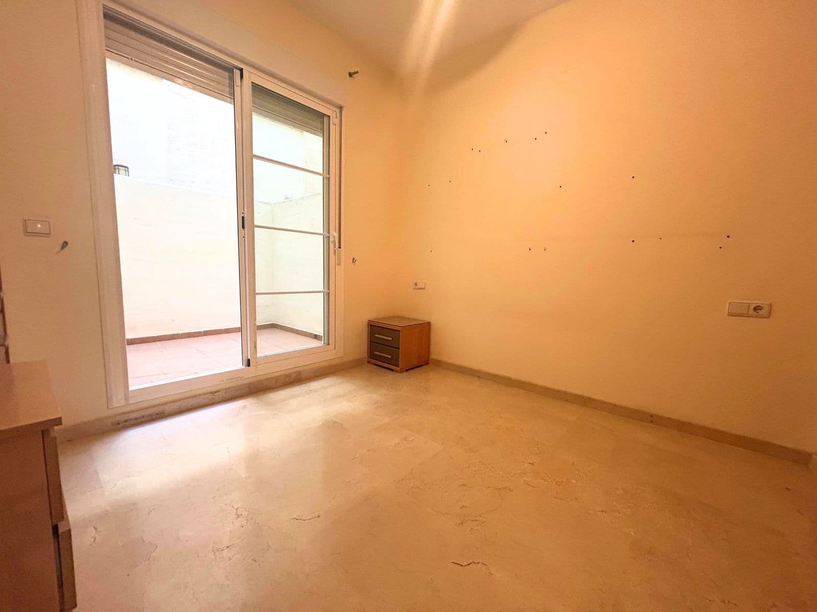 Apartamento de 2 habitaciones en Benalmádena en venta - 329.900 € (Ref: 9456055)