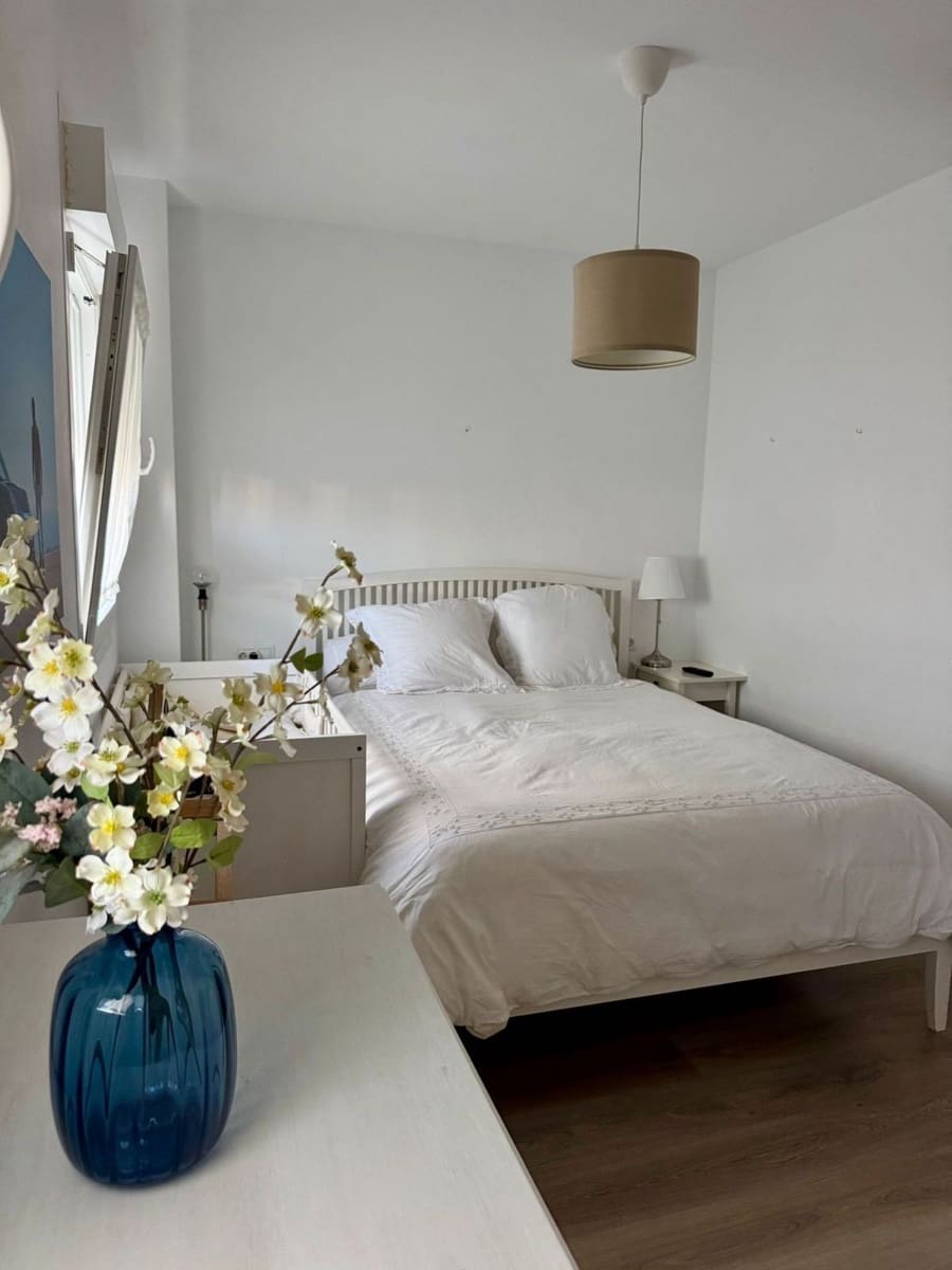 3 bedroom Apartment for sale in Nueva Andalucia - € 420,000 (Ref: 9456056)