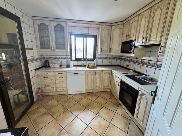 Apartamento de 2 habitaciones en Cancelada, Estepona en venta - 295.000 € (Ref: 9456058)