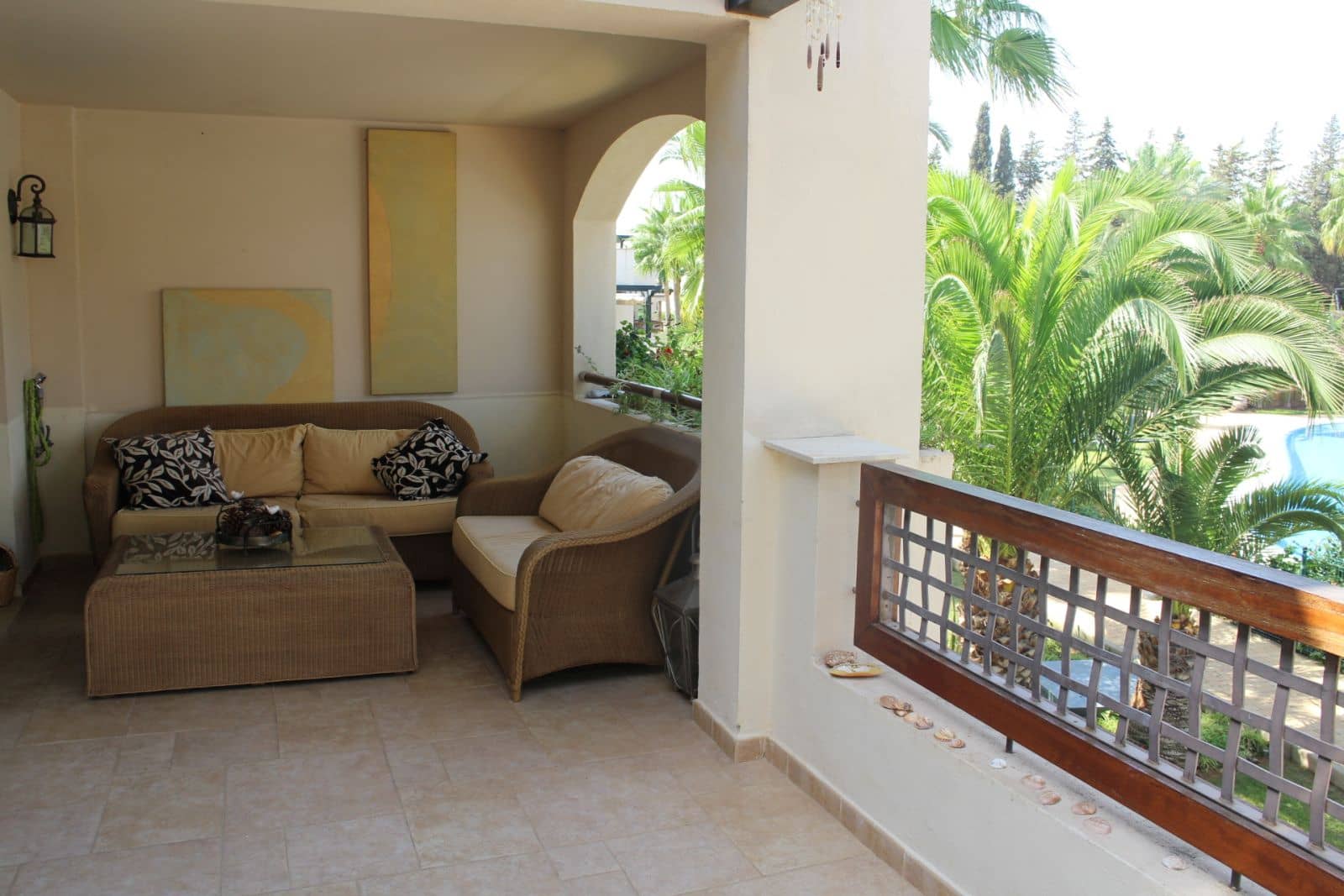 2 bedroom Apartment for sale in Nueva Andalucia - € 750,000 (Ref: 9456063)
