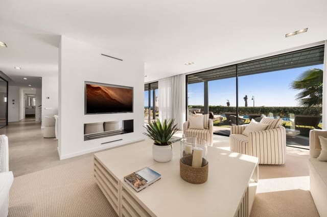 5 bedroom Villa for sale in Estepona - € 6,200,000 (Ref: 9456064)