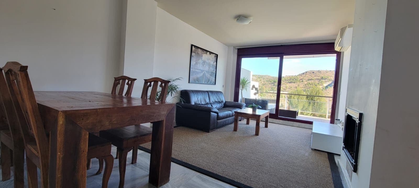 2 bedroom Apartment for sale in Benahavis - € 260,000 (Ref: 9456065)