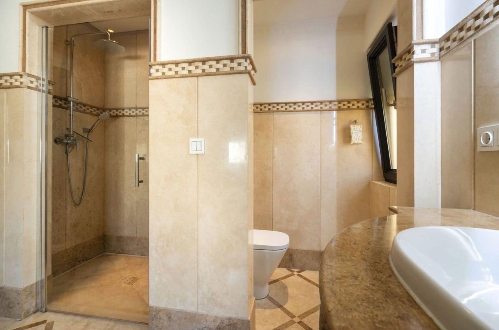 5 slaapkamer Villa te koop in La Cala de Mijas - € 3.650.000 (Ref: 9456066)