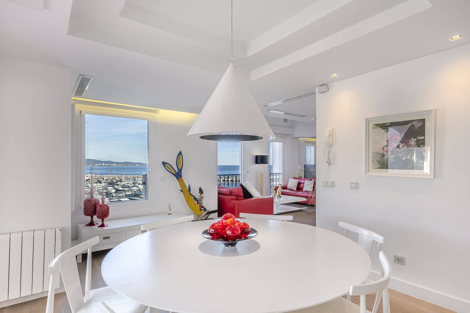 3 bedroom Penthouse for sale in Puerto Banus - € 1,900,000 (Ref: 9456069)