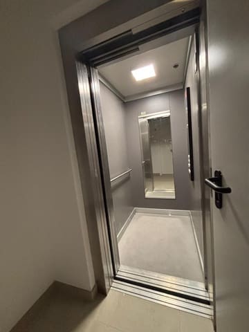 2 bedroom Apartment for sale in Estepona - € 450,000 (Ref: 9456070)