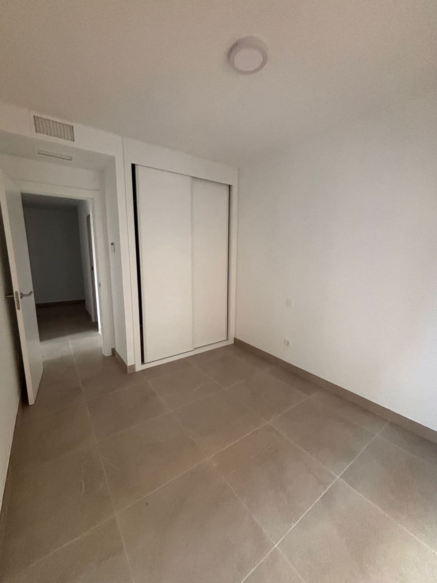 2 bedroom Apartment for sale in Estepona - € 450,000 (Ref: 9456070)