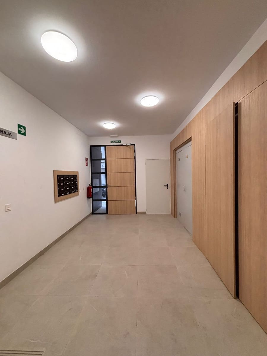 2 bedroom Apartment for sale in Estepona - € 450,000 (Ref: 9456070)