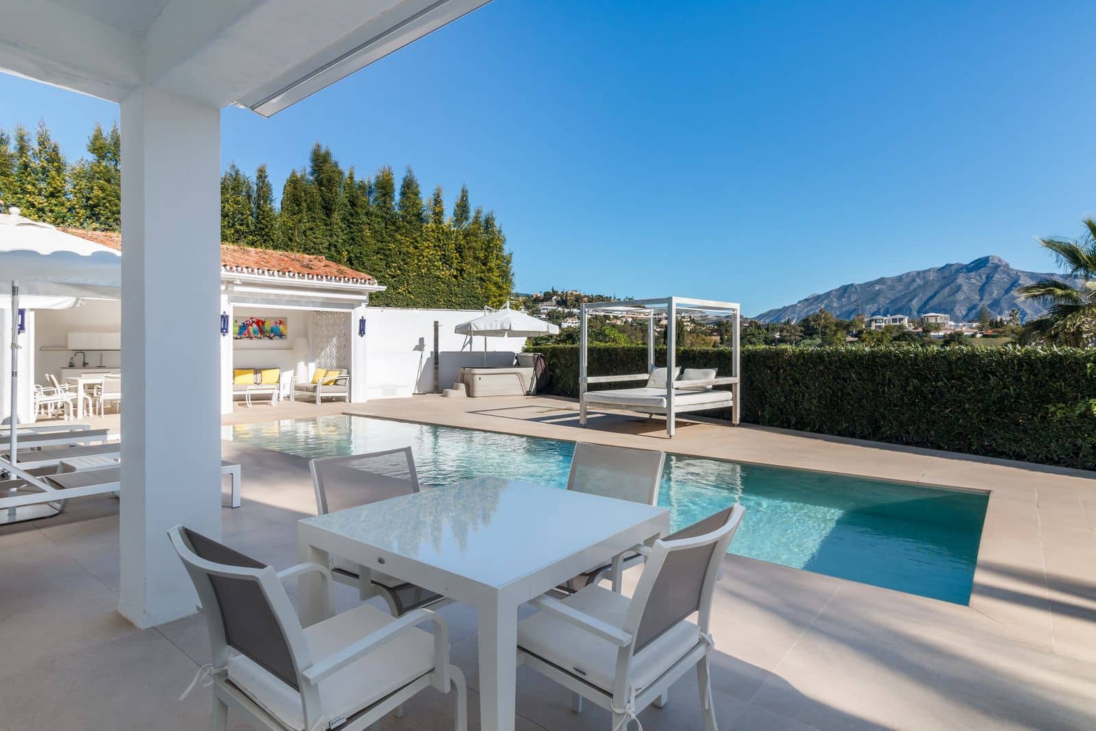 4 sypialnia Willa na sprzedaż w Benahavis - 1 395 000 € (Ref: 9456071)