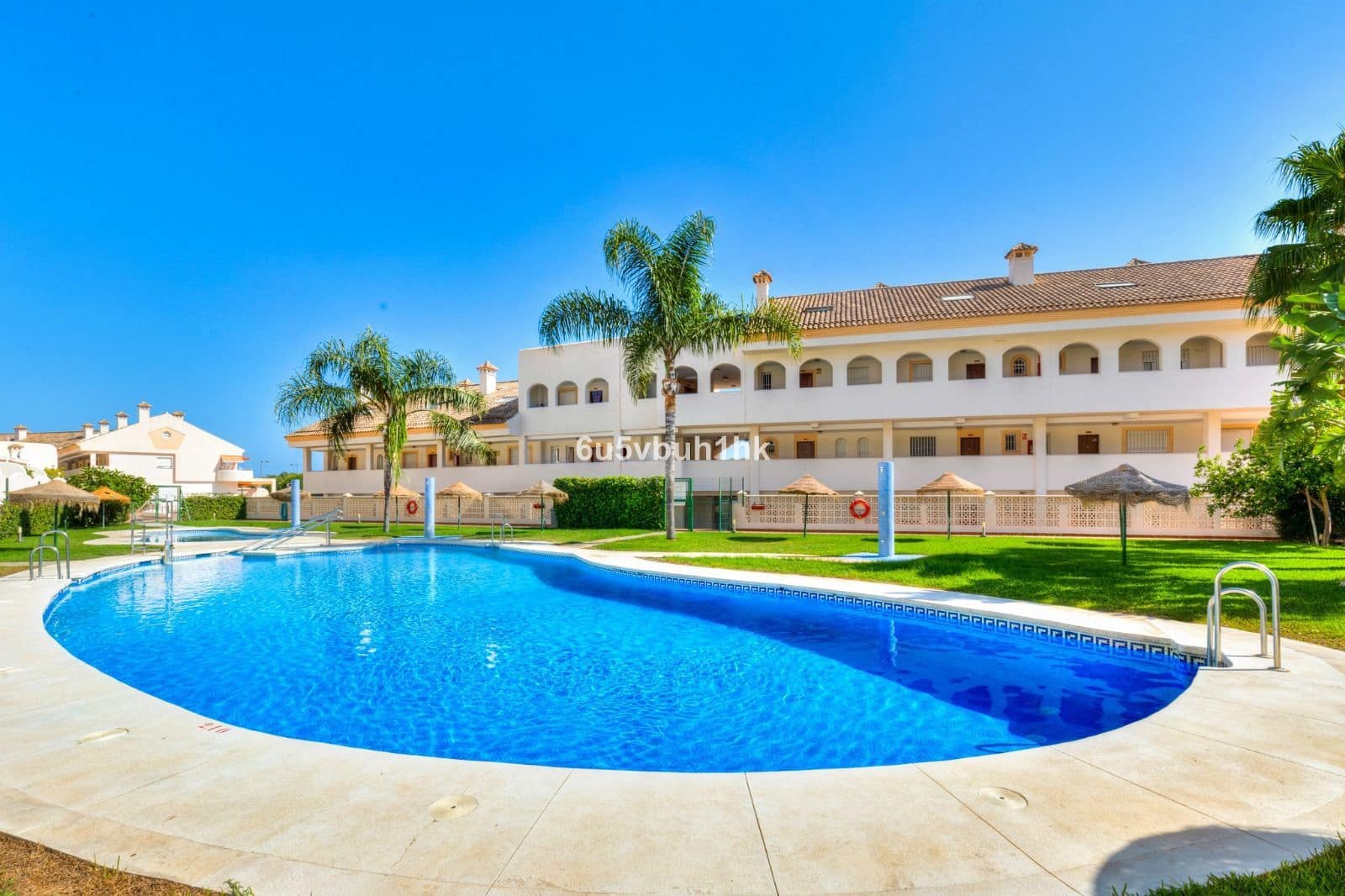 2 bedroom Apartment for sale in Benalmadena - € 369,000 (Ref: 9456072)