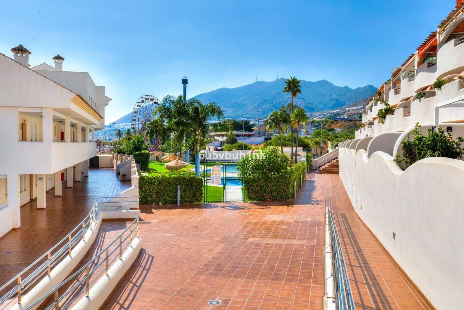 2 bedroom Apartment for sale in Benalmadena - € 369,000 (Ref: 9456072)