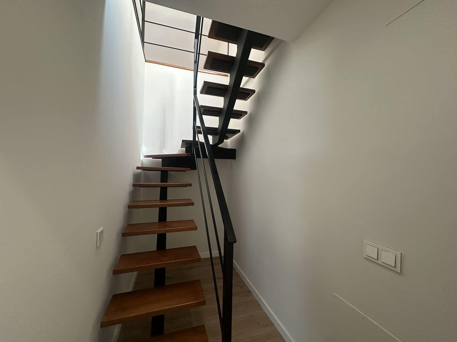 Apartamento de 4 habitaciones en San Pedro de Alcantara en venta - 1.270.000 € (Ref: 9456074)