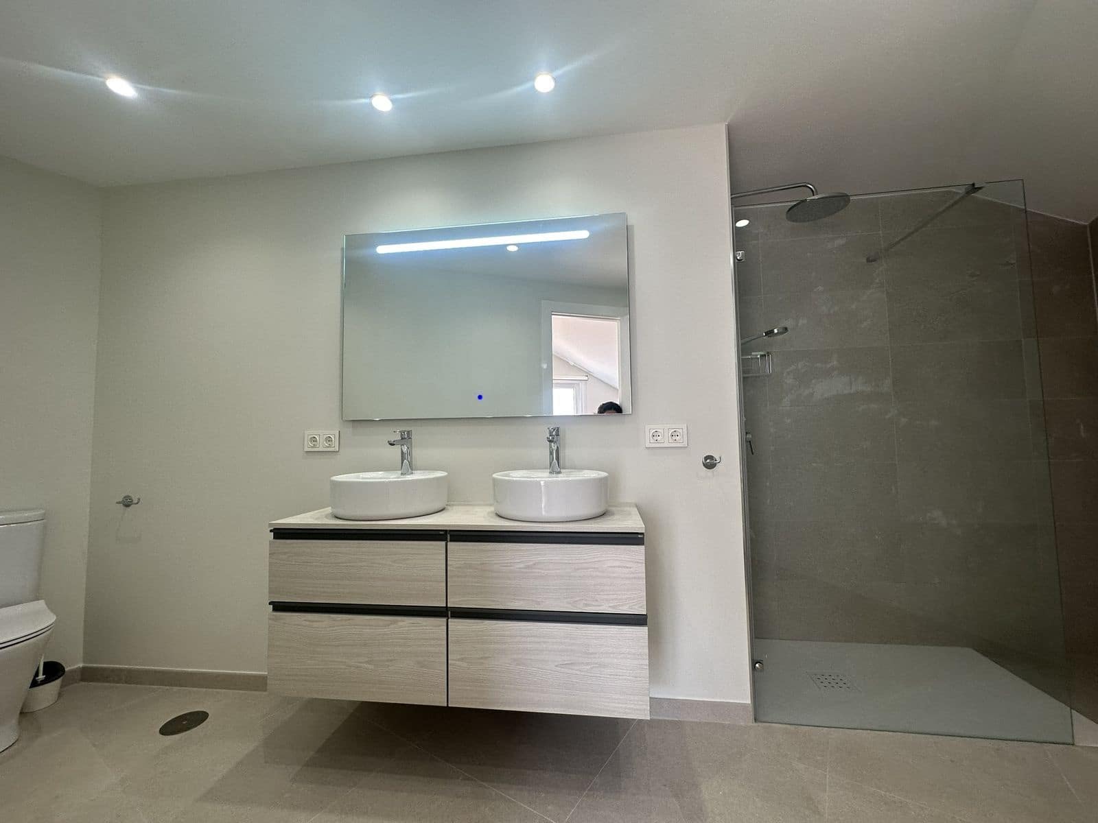 Apartamento de 4 habitaciones en San Pedro de Alcantara en venta - 1.270.000 € (Ref: 9456074)