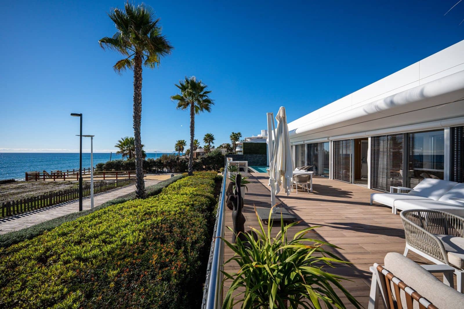 4 soverom Villa til salgs i Estepona - € 3 750 000 (Ref: 9456075)