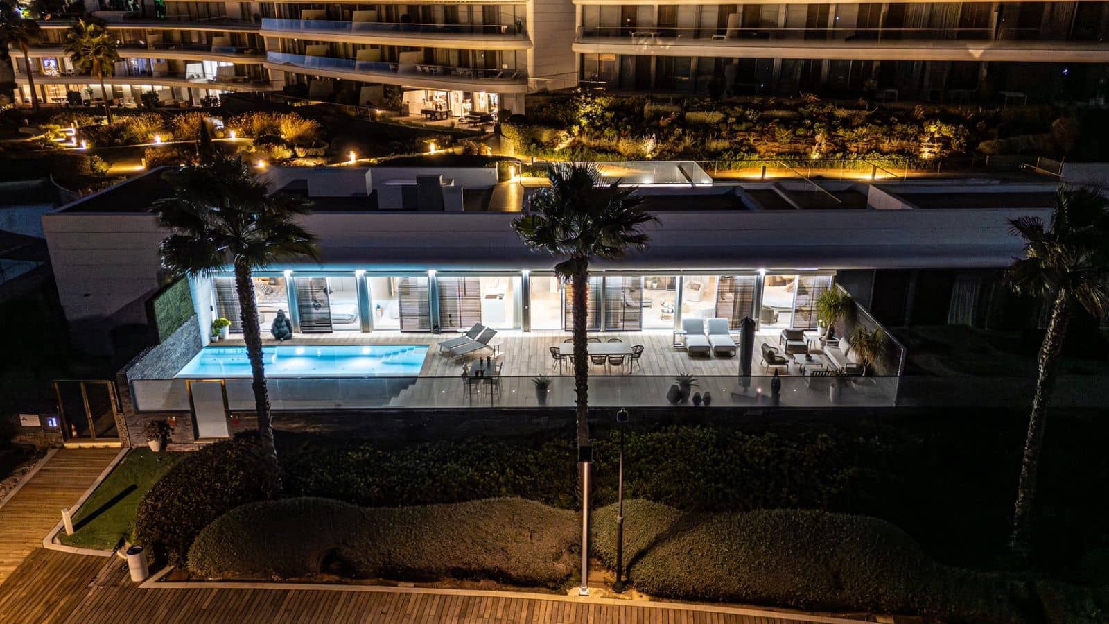 4 soverom Villa til salgs i Estepona - € 3 750 000 (Ref: 9456075)