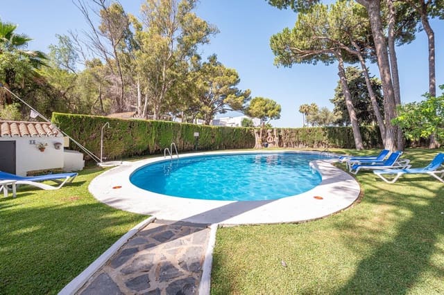 Apartamento de 2 habitaciones en Aloha Golf, Marbella en venta - 499.000 € (Ref: 9456077)