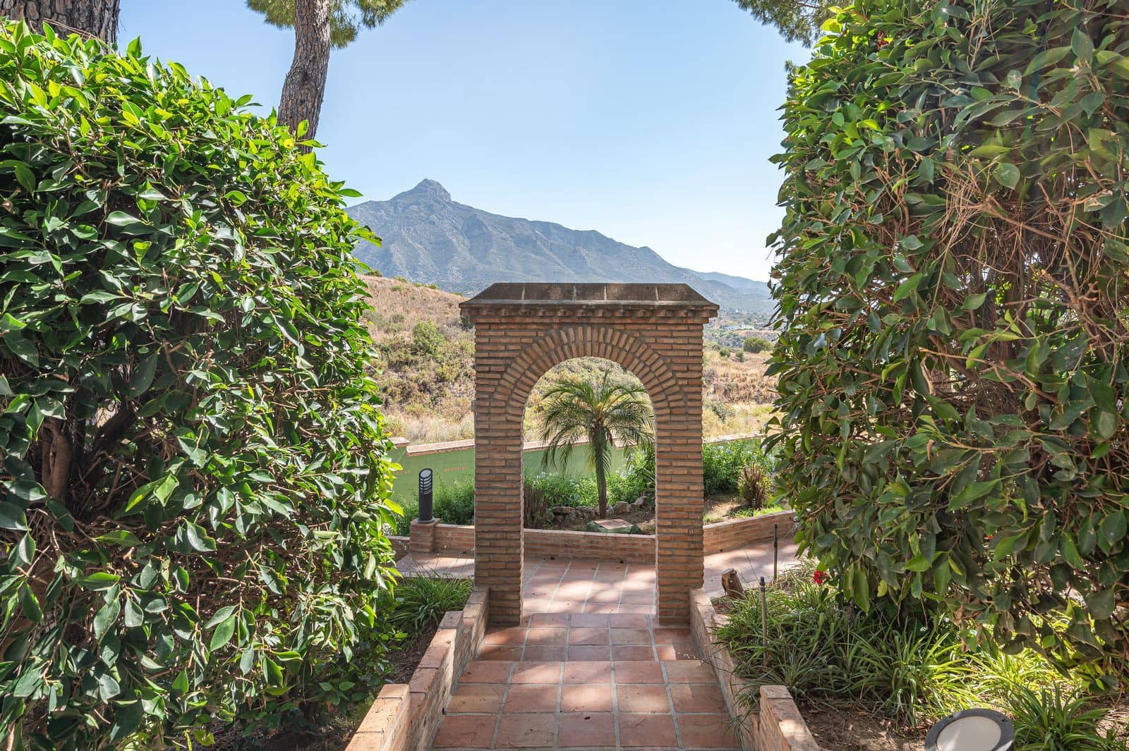 2 slaapkamer Appartement te koop in Aloha Golf - € 499.000 (Ref: 9456077)