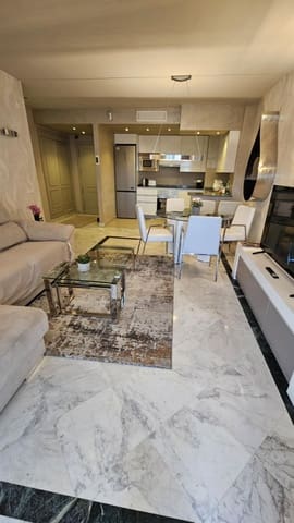 2 bedroom Apartment for sale in Puerto Banus, Marbella - € 619,999 (Ref: 9456080)