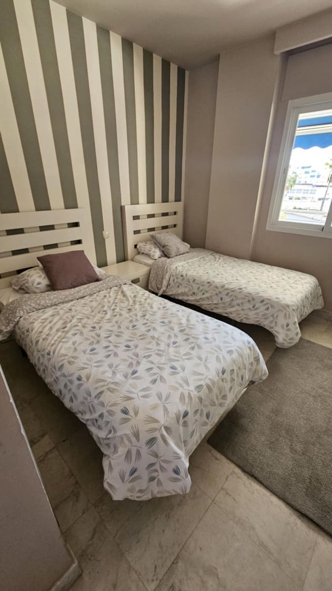 2 bedroom Apartment for sale in Puerto Banus - € 619,999 (Ref: 9456080)