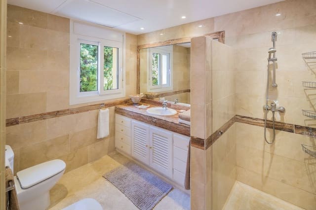 4 chambre Villa/Maison à vendre à Elviria, Marbella - 2 440 000 € (Ref: 9456081)