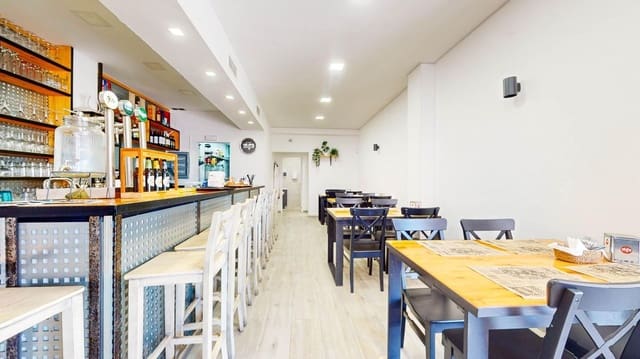 Restaurante/Bar para venda em Benalmadena Costa, Benalmádena - 350 000 € (Ref: 9456088)