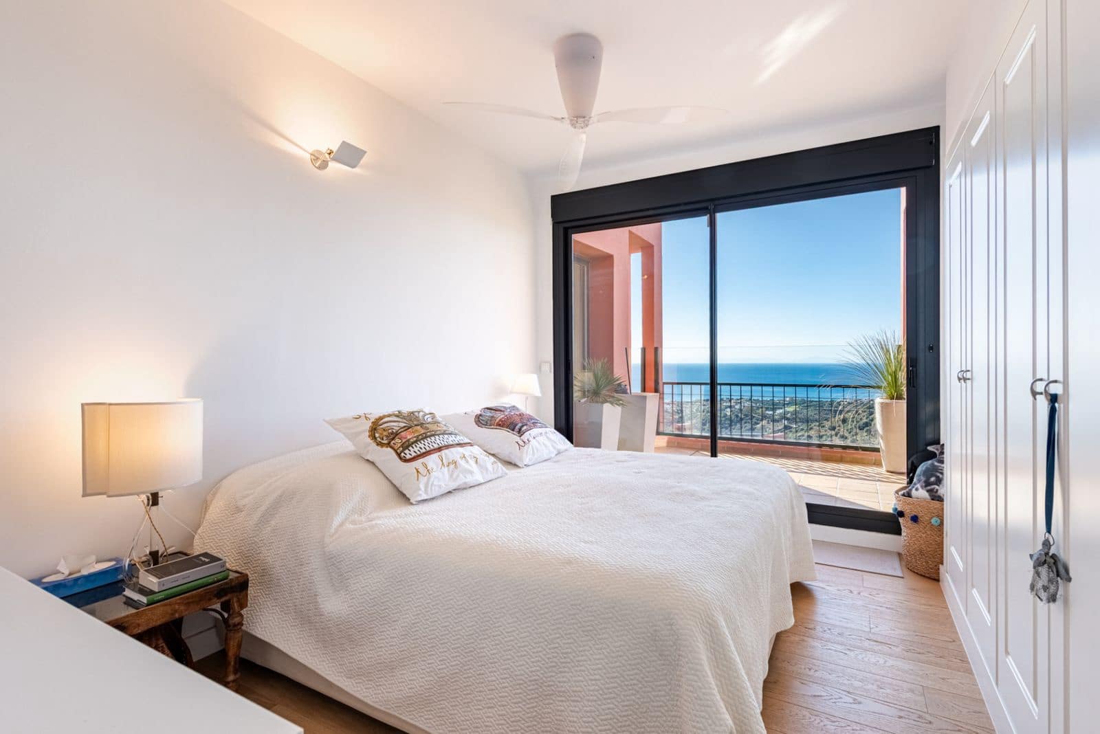 4 Zimmer Apartment zu verkaufen in Calahonda - 690.000 € (Ref: 9456089)