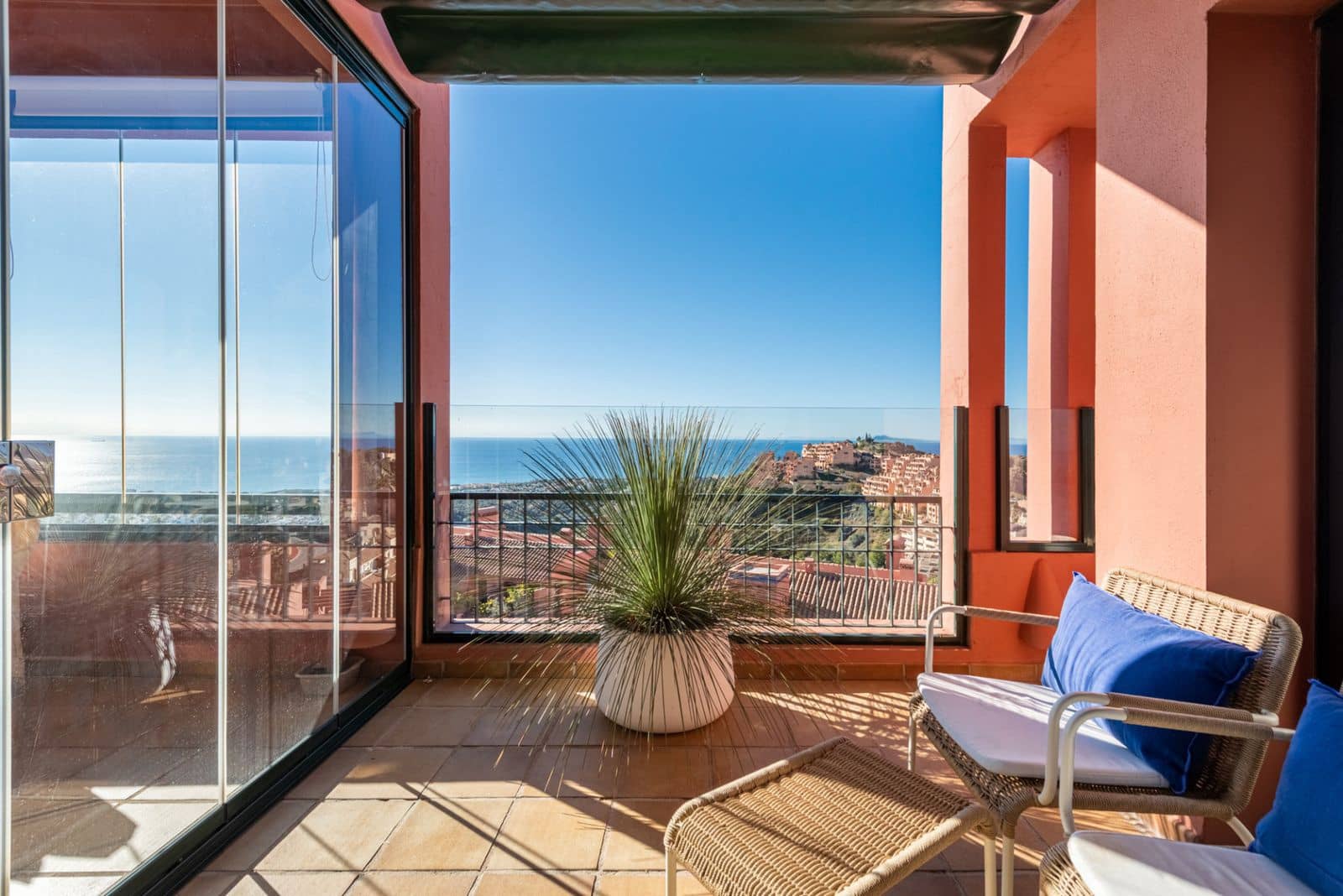 4 Zimmer Apartment zu verkaufen in Calahonda - 690.000 € (Ref: 9456089)