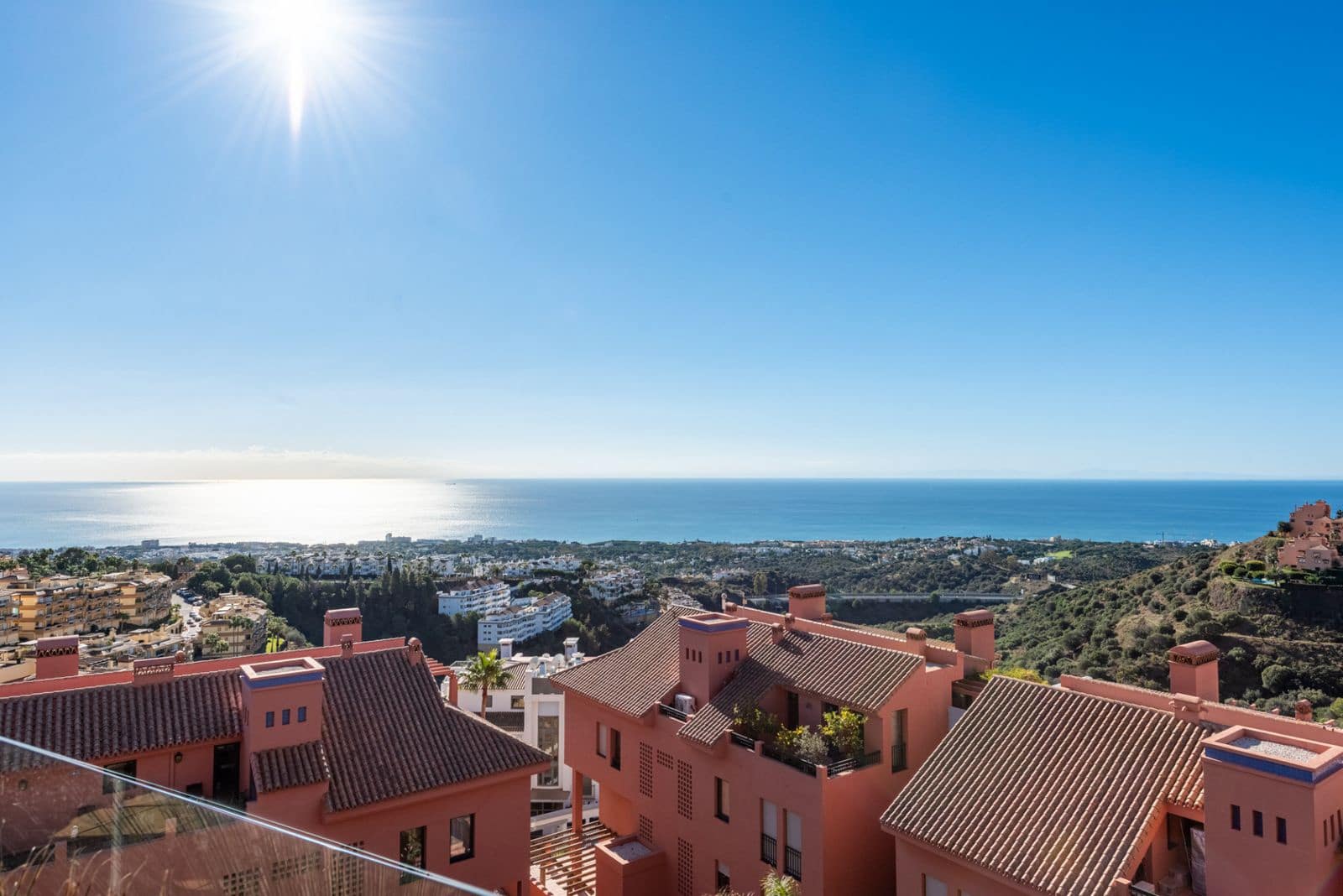 4 Zimmer Apartment zu verkaufen in Calahonda - 690.000 € (Ref: 9456089)