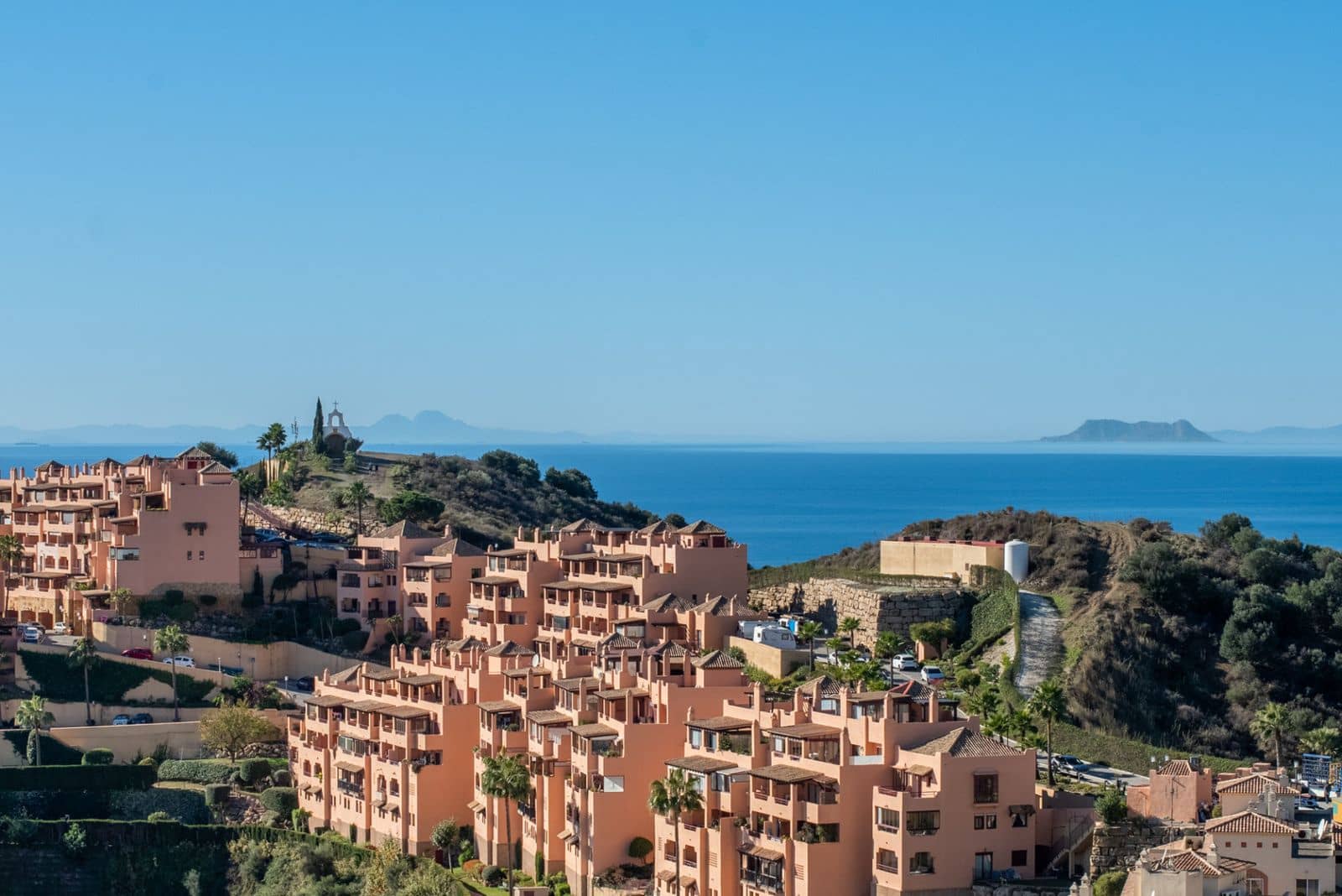 4 Zimmer Apartment zu verkaufen in Calahonda - 690.000 € (Ref: 9456089)