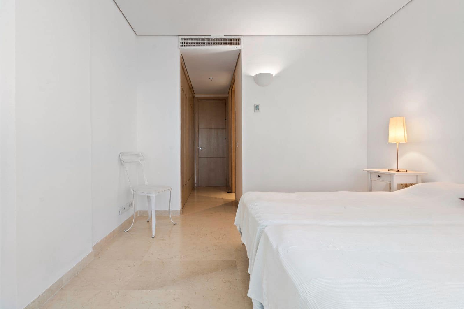 3 quarto Apartamento para venda em Sotogrande - 900 000 € (Ref: 9456090)