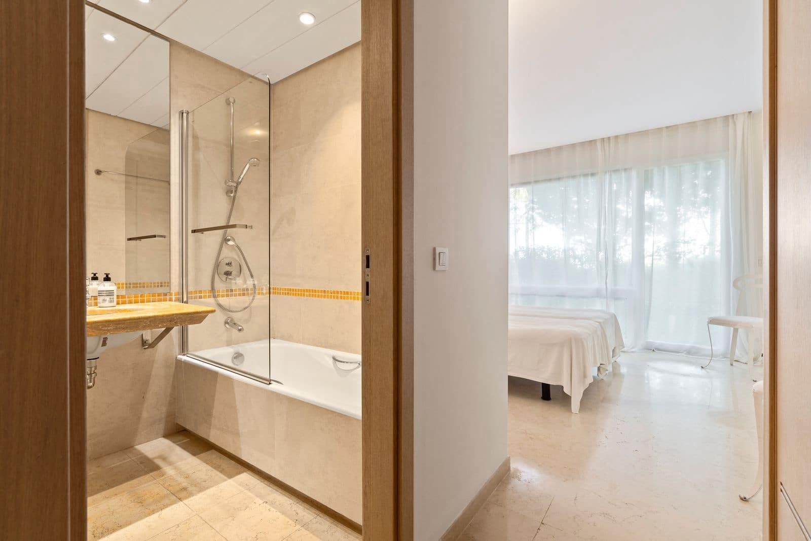 3 quarto Apartamento para venda em Sotogrande - 900 000 € (Ref: 9456090)