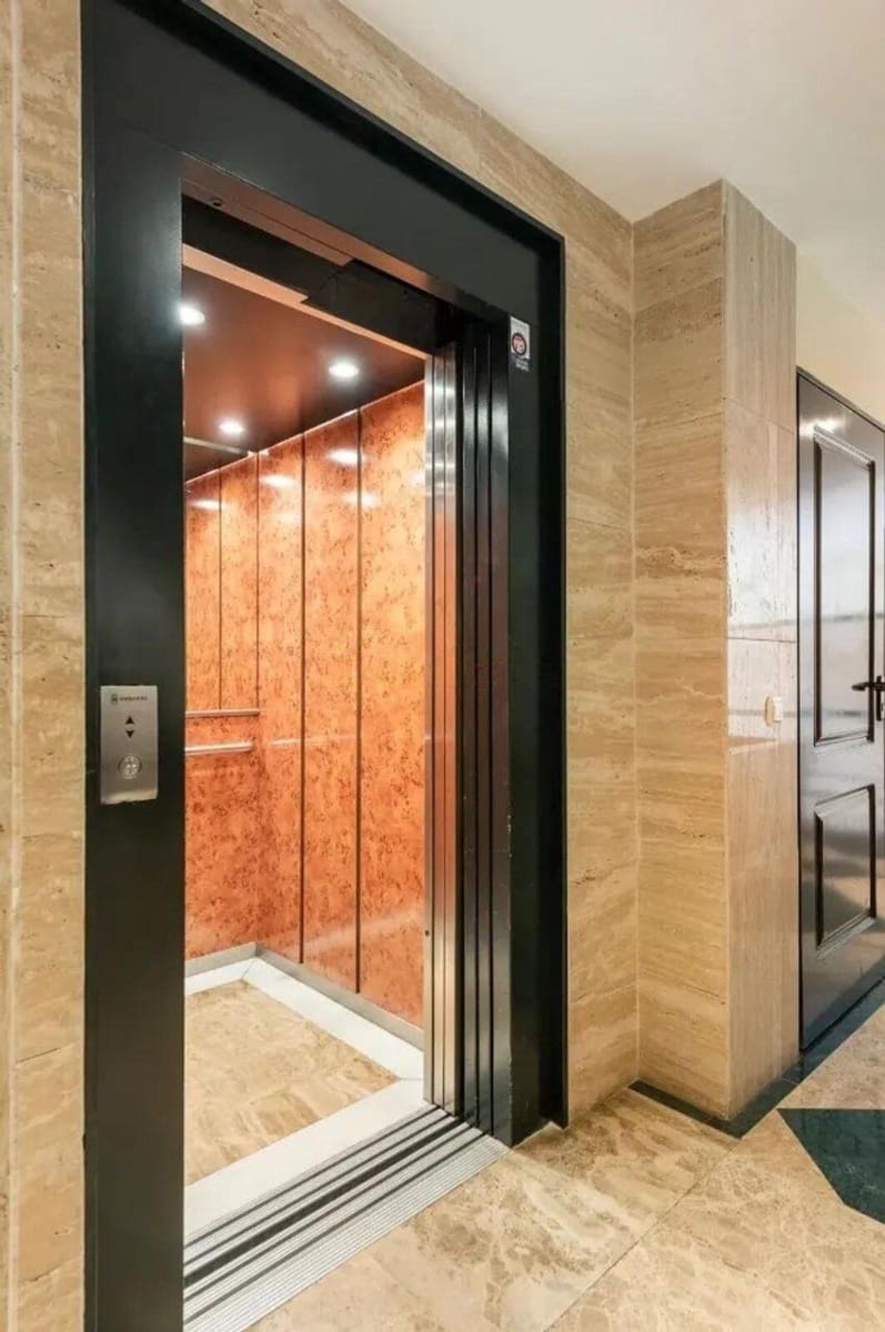 2 makuuhuone Huoneisto myytävänä paikassa Nueva Andalucia - 397 000 € (Ref: 9456091)