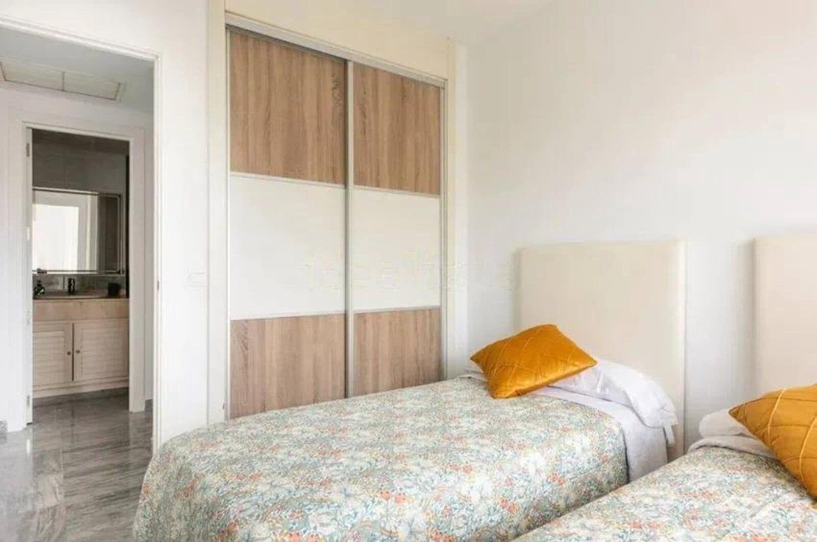 2 makuuhuone Huoneisto myytävänä paikassa Nueva Andalucia - 397 000 € (Ref: 9456091)