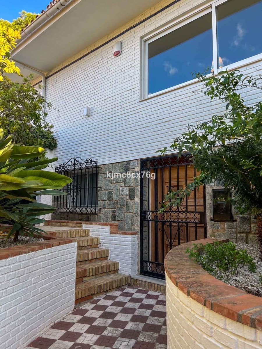 7 chambre Villa/Maison à vendre à Torremolinos - 2 650 000 € (Ref: 9456095)