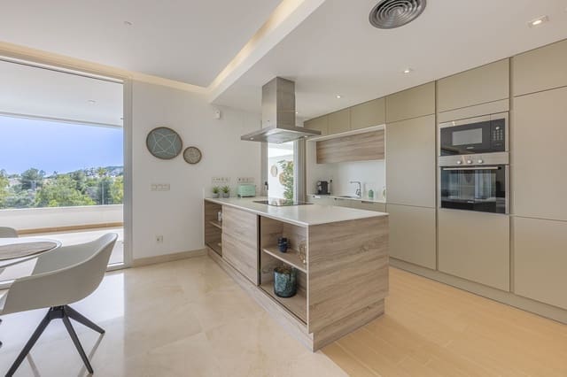 3 makuuhuone Kattohuoneisto myytävänä paikassa Benahavís - 940 000 € (Ref: 9456113)