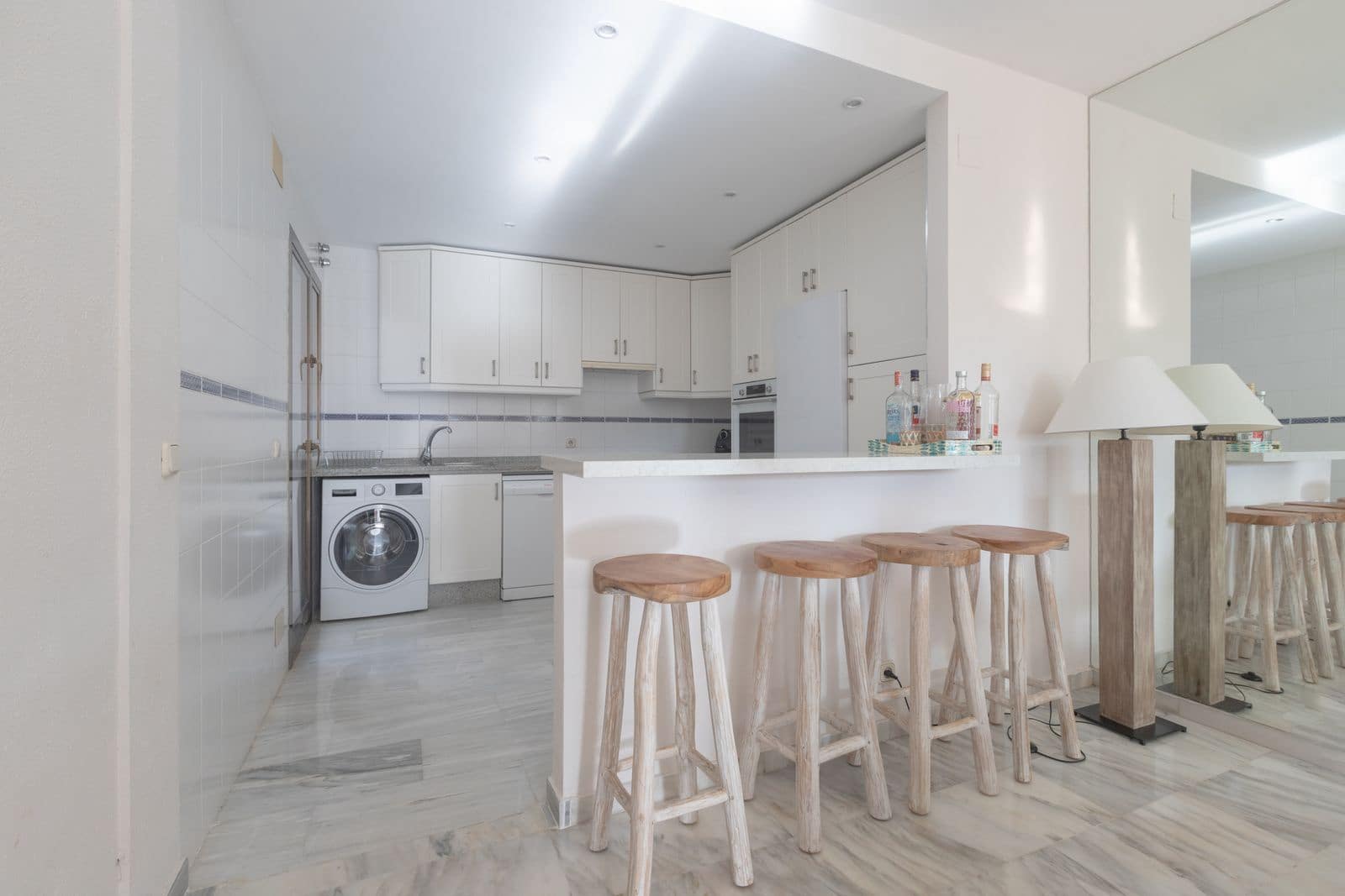 3 bedroom Apartment for sale in Elviria - € 795,000 (Ref: 9456117)