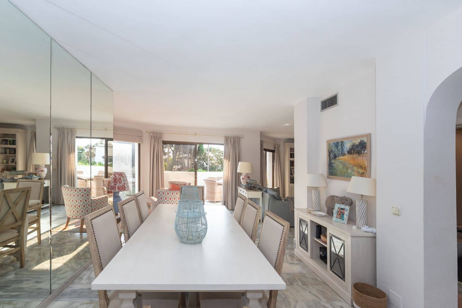 3 bedroom Apartment for sale in Elviria - € 795,000 (Ref: 9456117)
