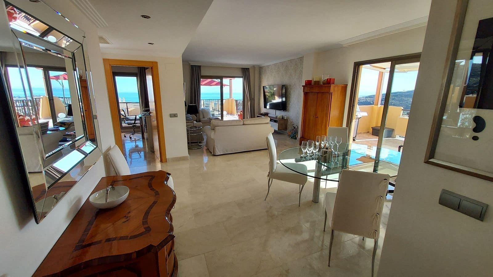 2 slaapkamer Penthouse te koop in Benahavis - € 680.000 (Ref: 9456118)